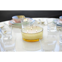 Charger l'image dans la galerie, Bougie vanille pot en verre doré