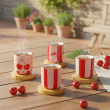 Charger l'image dans la galerie, Tasses à café cerise avec sous-tasses en bois - lot de 4