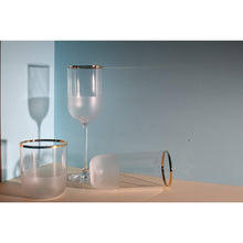 Charger l'image dans la galerie, Verres à vin bord doré Nish - lot de 6