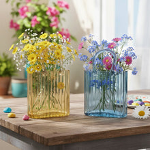 Charger l'image dans la galerie, Vase sac à main jaune transparent 18x10x27cm