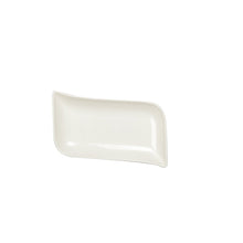 Charger l'image dans la galerie, Coupelle blanche rectangulaire en céramique 6x7cm