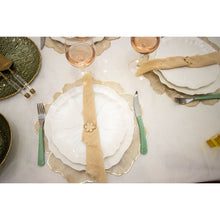 Charger l'image dans la galerie, Assiette à dessert fleur blanche 25cm
