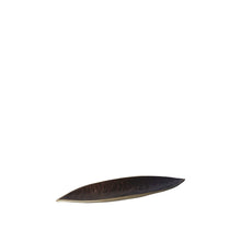 Charger l'image dans la galerie, Coupe décorative marron en aluminium 69.5x14x4.5cm
