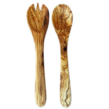 Charger l'image dans la galerie, Couverts à salade PETIT en bois d'olivier, environ 21 cm
