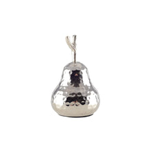 Charger l'image dans la galerie, Poire décorative en argent 8.5x8.5x15.5cm
