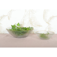 Charger l'image dans la galerie, Saladier floral en verre avec bords dores 25cm
