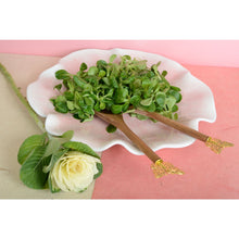 Charger l'image dans la galerie, Assiette de présentation rose en mélamine 40x40x5cm
