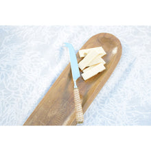 Charger l'image dans la galerie, Plateau décoratif long ovale en bois 50x13x3cm
