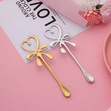 Charger l'image dans la galerie, Cuillères argent coeur - lot de 2
